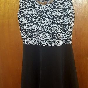 Women's dress